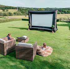 outdoor cinema hire